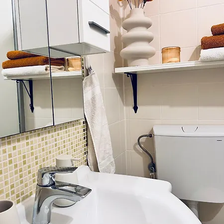 Apartamento Boutique Lola *