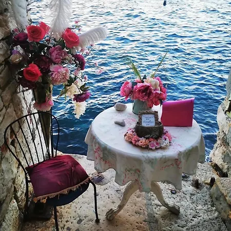 Apartment Boutique Lola Fazana